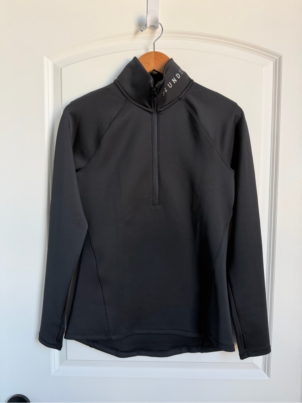 NWOT Under Armour Women’s Black Cold Gear 1/2 Zip Pullover